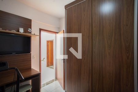 Quarto 3 de casa à venda com 4 quartos, 303m² em União, Belo Horizonte