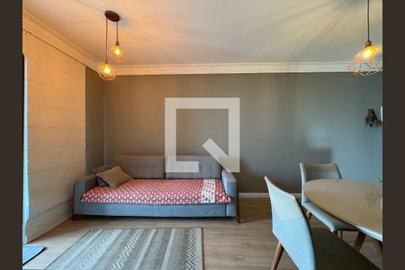 Sala de apartamento à venda com 3 quartos, 62m² em Vila Curuçá, Santo André
