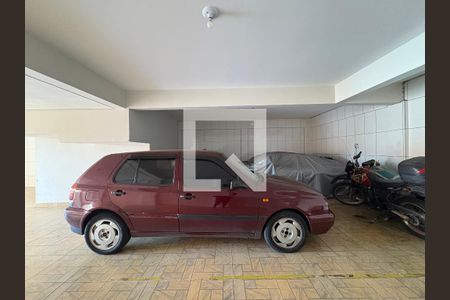 Garagem de apartamento à venda com 2 quartos, 104m² em Jardim Silvana, Santo André