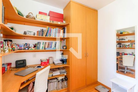 Quarto 1 de apartamento à venda com 3 quartos, 80m² em Vila Congonhas, São Paulo