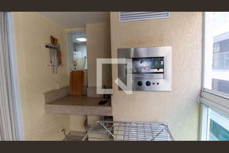 Sala de apartamento à venda com 2 quartos, 75m² em Icaraí, Niterói