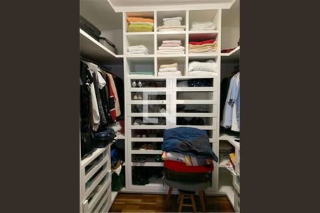 Casa à venda com 4 quartos, 450m² em Jardim Panorama, São Paulo