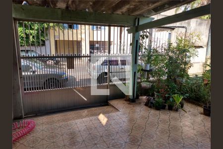 Casa à venda com 2 quartos, 196m² em Cerâmica, São Caetano do Sul