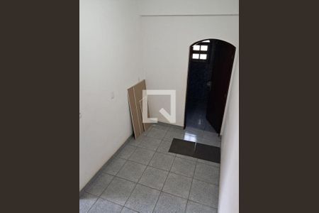 Casa à venda com 3 quartos, 252m² em Jardim Marek, Santo André