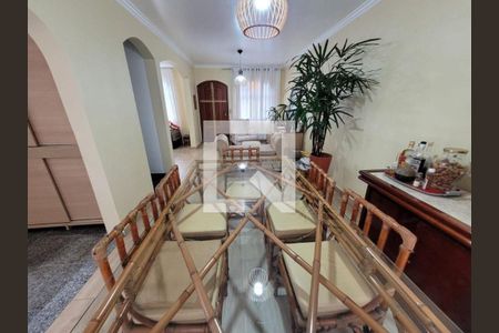 Casa à venda com 4 quartos, 112m² em Vila Gumercindo, São Paulo