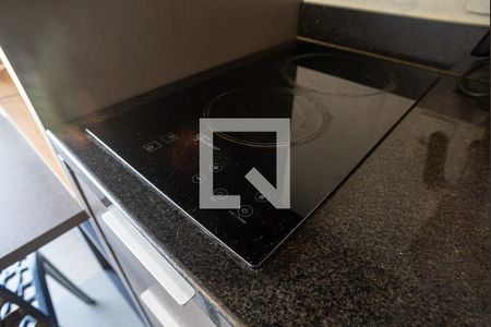 Cozinha de kitnet/studio para alugar com 1 quarto, 18m² em Bela Vista, São Paulo