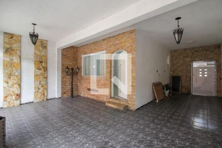 Garagem de casa para alugar com 3 quartos, 200m² em Vila Zamataro, Guarulhos