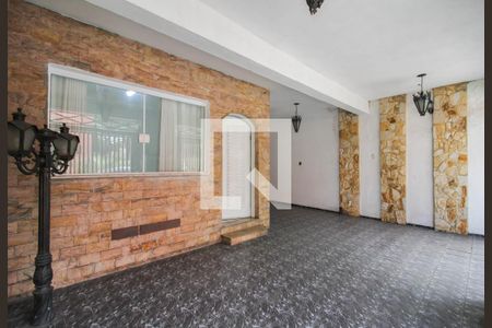 Garagem de casa para alugar com 3 quartos, 200m² em Vila Zamataro, Guarulhos