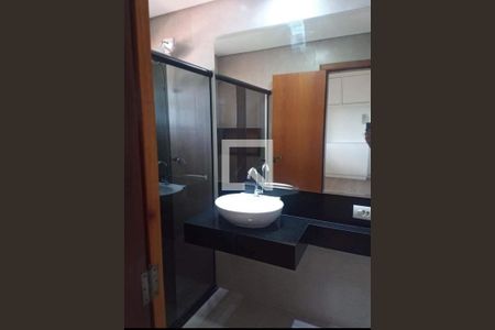 Banheiro de apartamento à venda com 2 quartos, 85m² em Vila Paraiso, Campinas
