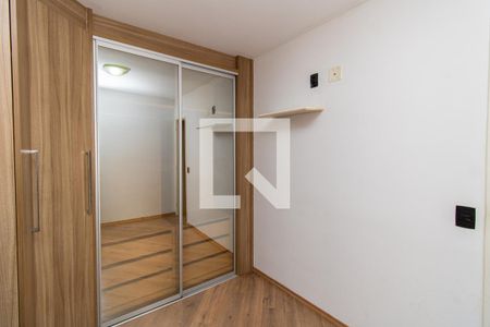 Quarto 2 de apartamento para alugar com 2 quartos, 62m² em Vila Gustavo, São Paulo