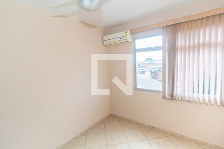 Quarto 1 de apartamento à venda com 2 quartos, 80m² em Vila Valqueire, Rio de Janeiro