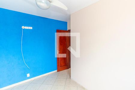 Quarto 1 de apartamento à venda com 2 quartos, 80m² em Vila Valqueire, Rio de Janeiro
