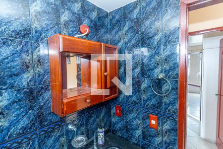 Banheiro de apartamento à venda com 2 quartos, 80m² em Vila Valqueire, Rio de Janeiro