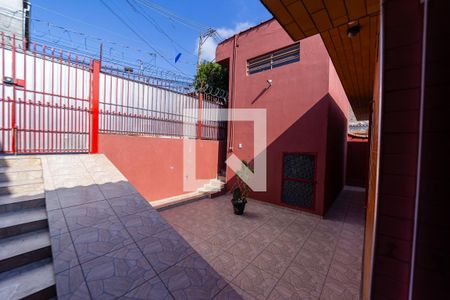 Garagem de casa à venda com 3 quartos, 100m² em Jardim Verônia, São Paulo