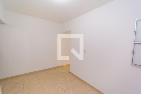 Casa 2 de casa à venda com 3 quartos, 100m² em Jardim Verônia, São Paulo