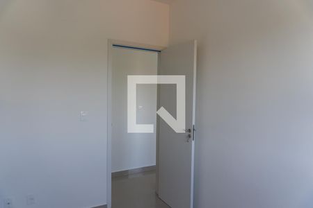 Quarto 1 de apartamento para alugar com 2 quartos, 44m² em Jardim Jacinto, Jacareí