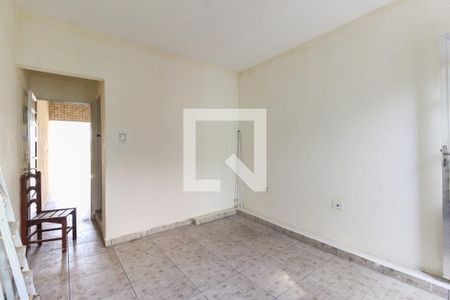 Quarto de casa para alugar com 1 quarto, 60m² em Conjunto Residencial José Bonifácio, São Paulo