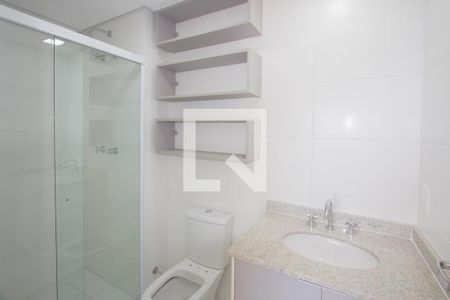 Banheiro de apartamento à venda com 1 quarto, 50m² em Jardim das Acacias, São Paulo