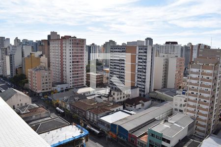 Vista de kitnet/studio para alugar com 1 quarto, 28m² em Centro, Curitiba