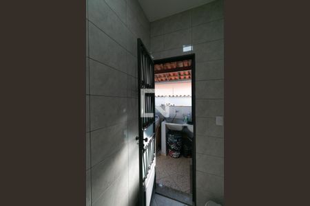 Banheiro de Serviço de casa à venda com 3 quartos, 180m² em Santa Amelia, Belo Horizonte