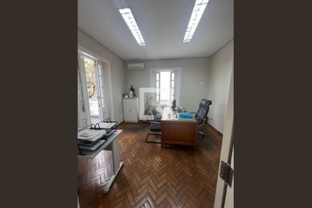 Salas de casa à venda com 6 quartos, 400m² em Centro, Belo Horizonte