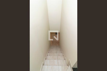Corredor de casa de condomínio à venda com 3 quartos, 98m² em Vila Prado, São Paulo