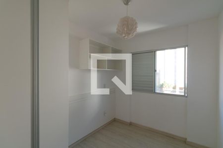 Quarto 1 de apartamento para alugar com 3 quartos, 74m² em Castelo, Belo Horizonte