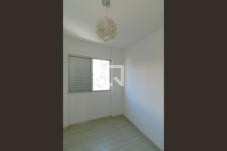 Quarto 1 de apartamento para alugar com 3 quartos, 74m² em Castelo, Belo Horizonte