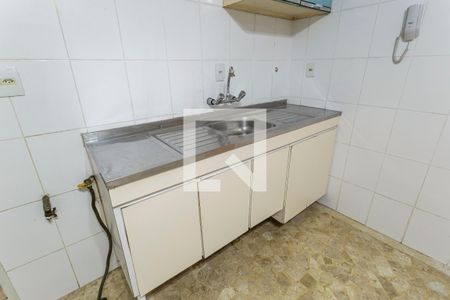 Cozinha de apartamento à venda com 2 quartos, 80m² em Vila Uberabinha, São Paulo