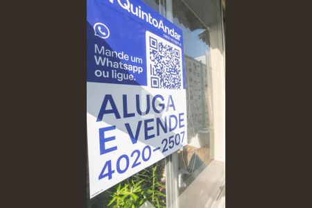 Placa instalada de apartamento à venda com 1 quarto, 58m² em Sarandi, Porto Alegre