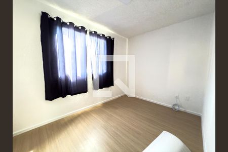 Quarto 1 de apartamento para alugar com 2 quartos, 45m² em Brás de Pina, Rio de Janeiro
