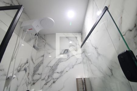 Banheiro de apartamento para alugar com 2 quartos, 37m² em Socorro, São Paulo