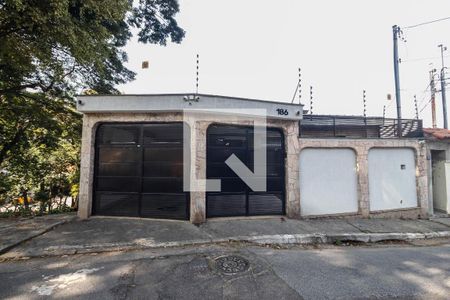 Fachada de casa à venda com 3 quartos, 300m² em Jardim Franca, São Paulo