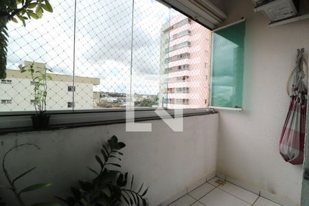 Sacada de apartamento para alugar com 3 quartos, 80m² em Santa Mônica, Uberlândia