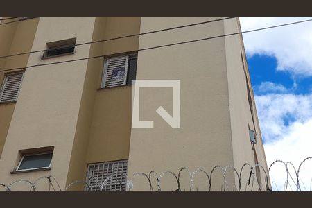 Plaquinha de apartamento para alugar com 3 quartos, 80m² em Santa Mônica, Uberlândia