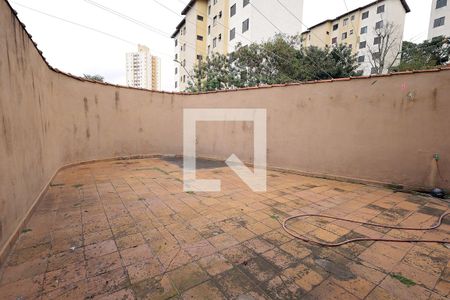 Quintal de casa à venda com 2 quartos, 154m² em Vila Alto de Santo Andre, Santo André