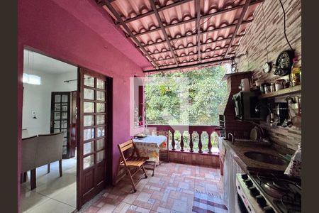Varanda de casa à venda com 4 quartos, 215m² em Vargem Pequena, Rio de Janeiro