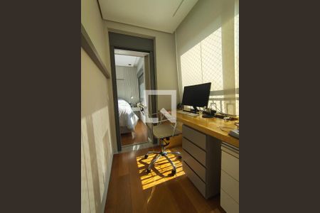 Foto 01 de apartamento à venda com 3 quartos, 147m² em Vila Mariana, São Paulo