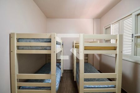 Quarto de apartamento para alugar com 3 quartos, 126m² em Tortuga, Guarujá