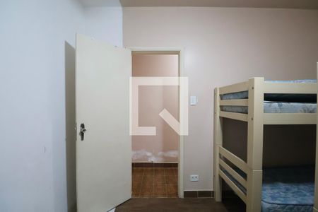 Quarto de apartamento para alugar com 3 quartos, 126m² em Tortuga, Guarujá