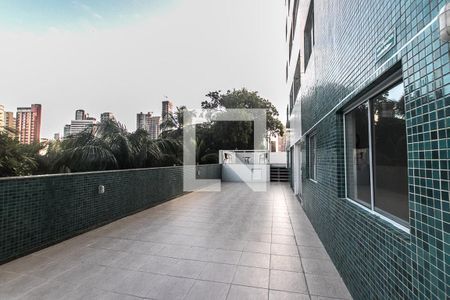 Área comum de apartamento para alugar com 1 quarto, 53m² em Stiep, Salvador