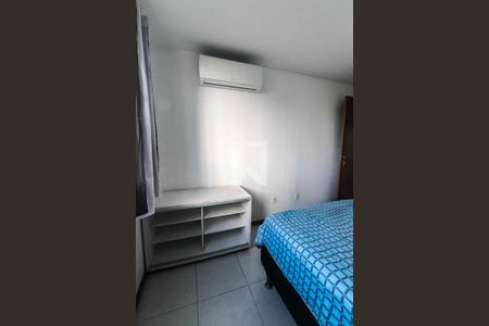 Quarto de apartamento para alugar com 1 quarto, 53m² em Stiep, Salvador