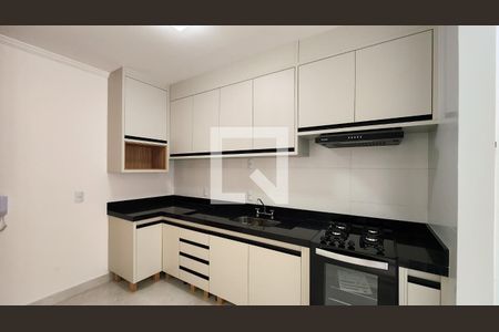 Cozinha e Área de Serviço de apartamento à venda com 2 quartos, 68m² em Jardim do Lago, Jundiaí