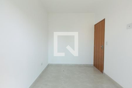 Quarto 1 de apartamento para alugar com 2 quartos, 49m² em Cidade Líder, São Paulo