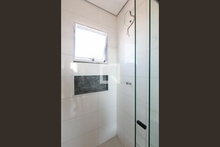 Banheiro de apartamento para alugar com 2 quartos, 49m² em Cidade Líder, São Paulo