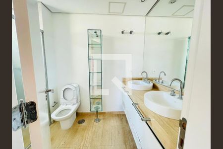 Foto 04 de apartamento à venda com 3 quartos, 215m² em Sumaré, São Paulo
