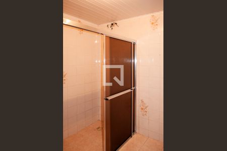 Banheiro de casa à venda com 2 quartos, 146m² em Partenon, Porto Alegre
