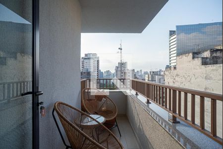 Varanda de kitnet/studio para alugar com 1 quarto, 26m² em Consolação, São Paulo