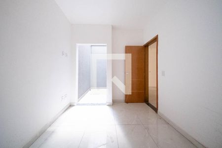 Quarto 1 de apartamento para alugar com 2 quartos, 41m² em Jardim Nordeste, São Paulo