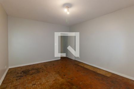 Quarto 1 de casa à venda com 2 quartos, 220m² em Vila Prudente, São Paulo